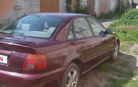 Audi A4, 1996 год, 230 000 рублей, 2 фотография