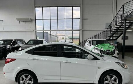 Hyundai Solaris II рестайлинг, 2011 год, 649 000 рублей, 9 фотография