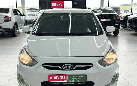 Hyundai Solaris II рестайлинг, 2011 год, 649 000 рублей, 3 фотография
