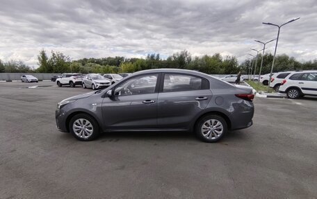 KIA Rio IV, 2021 год, 1 550 000 рублей, 6 фотография