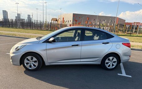 Hyundai Solaris II рестайлинг, 2014 год, 880 000 рублей, 2 фотография