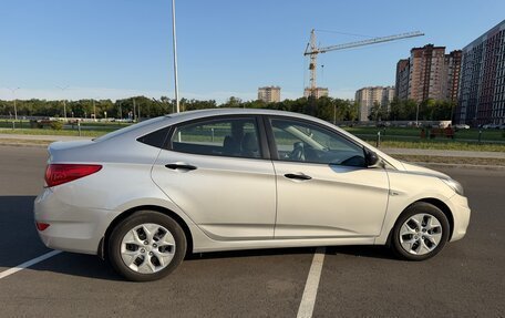 Hyundai Solaris II рестайлинг, 2014 год, 880 000 рублей, 5 фотография