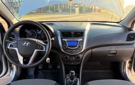 Hyundai Solaris II рестайлинг, 2014 год, 880 000 рублей, 15 фотография