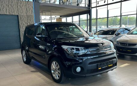 KIA Soul II рестайлинг, 2017 год, 1 630 000 рублей, 3 фотография