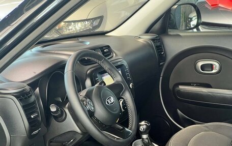 KIA Soul II рестайлинг, 2017 год, 1 630 000 рублей, 9 фотография