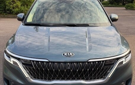 KIA Carnival, 2021 год, 4 600 000 рублей, 5 фотография
