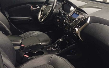 Hyundai ix35 I рестайлинг, 2013 год, 1 099 000 рублей, 5 фотография