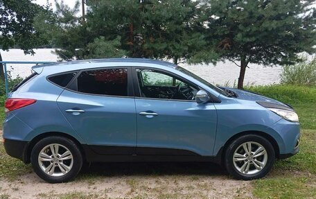 Hyundai ix35 I рестайлинг, 2013 год, 1 099 000 рублей, 6 фотография