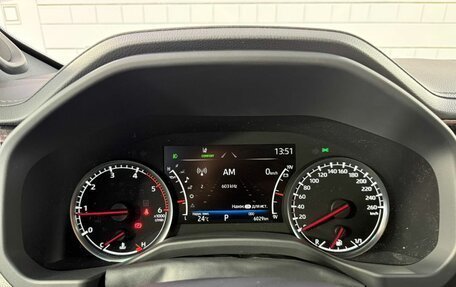 Toyota Land Cruiser, 2024 год, 13 900 000 рублей, 16 фотография