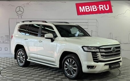 Toyota Land Cruiser, 2024 год, 13 900 000 рублей, 5 фотография
