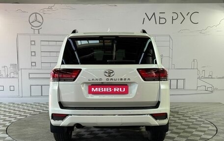 Toyota Land Cruiser, 2024 год, 13 900 000 рублей, 8 фотография