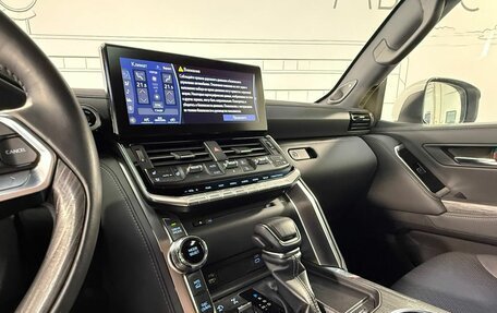 Toyota Land Cruiser, 2024 год, 13 900 000 рублей, 18 фотография
