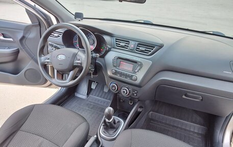 KIA Rio III рестайлинг, 2011 год, 840 000 рублей, 6 фотография