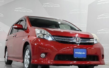 Toyota ISis I, 2011 год, 1 370 000 рублей, 23 фотография