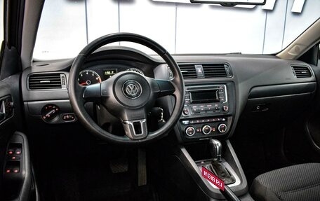 Volkswagen Jetta VI, 2014 год, 980 000 рублей, 6 фотография