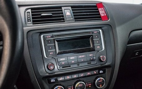 Volkswagen Jetta VI, 2014 год, 980 000 рублей, 12 фотография