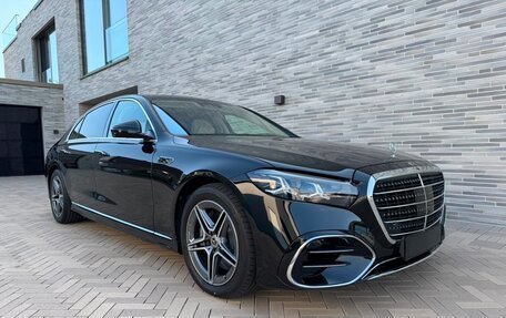 Mercedes-Benz S-Класс, 2026 год, 29 990 000 рублей, 1 фотография
