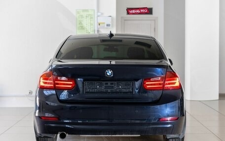 BMW 3 серия, 2013 год, 1 600 000 рублей, 5 фотография