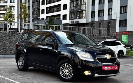 Chevrolet Orlando I, 2012 год, 1 085 000 рублей, 2 фотография