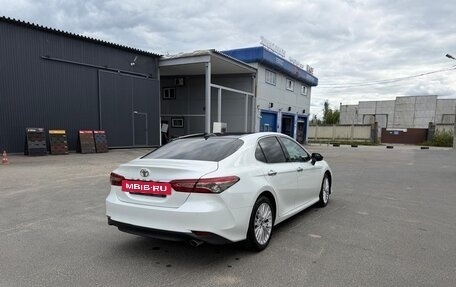 Toyota Camry, 2019 год, 2 800 000 рублей, 6 фотография