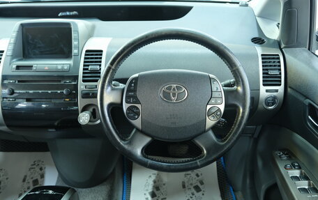 Toyota Prius, 2008 год, 969 000 рублей, 12 фотография
