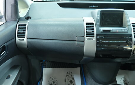 Toyota Prius, 2008 год, 969 000 рублей, 16 фотография