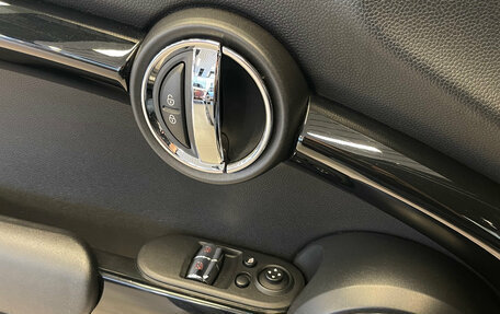 MINI Hatch, 2019 год, 1 499 900 рублей, 5 фотография