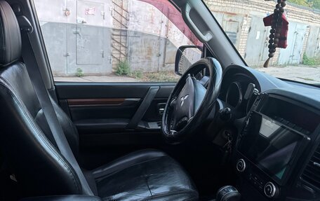 Mitsubishi Pajero IV, 2007 год, 1 350 000 рублей, 7 фотография