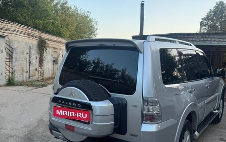 Mitsubishi Pajero IV, 2007 год, 1 350 000 рублей, 4 фотография