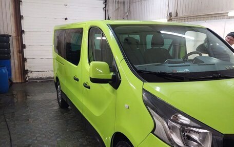 Renault Trafic, 2019 год, 2 300 000 рублей, 5 фотография