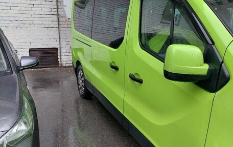 Renault Trafic, 2019 год, 2 300 000 рублей, 4 фотография