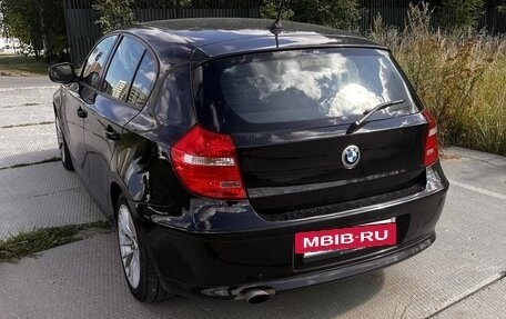 BMW 1 серия, 2011 год, 1 050 000 рублей, 5 фотография