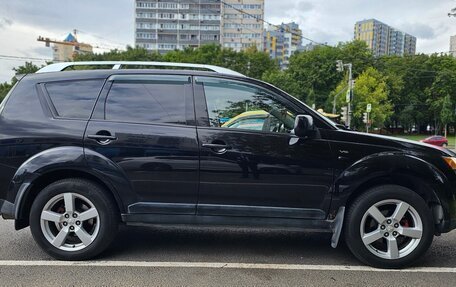Mitsubishi Outlander III рестайлинг 3, 2008 год, 1 200 000 рублей, 3 фотография