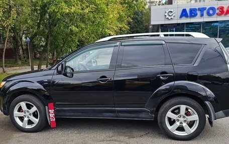 Mitsubishi Outlander III рестайлинг 3, 2008 год, 1 200 000 рублей, 12 фотография