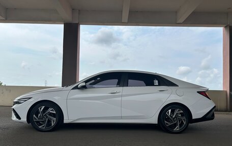 Hyundai Elantra, 2023 год, 1 994 000 рублей, 2 фотография
