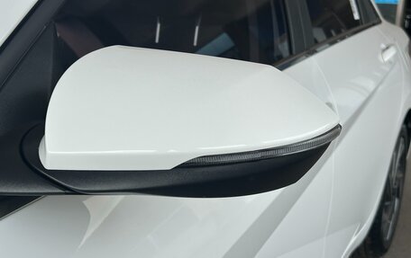 Hyundai Elantra, 2023 год, 1 994 000 рублей, 12 фотография
