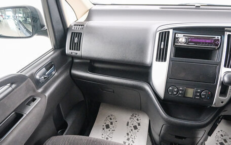 Nissan Serena III, 2010 год, 1 099 000 рублей, 12 фотография