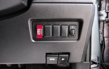Nissan Serena III, 2010 год, 1 099 000 рублей, 18 фотография