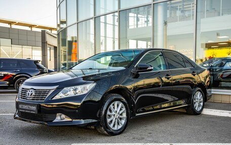 Toyota Camry, 2013 год, 1 498 000 рублей, 3 фотография
