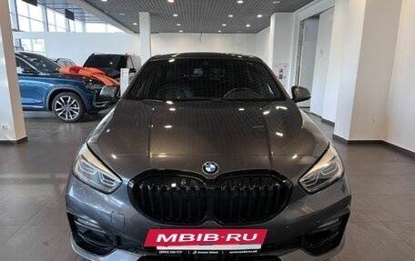 BMW 1 серия, 2019 год, 2 420 000 рублей, 8 фотография