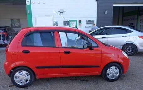 Chevrolet Spark III, 2009 год, 300 000 рублей, 3 фотография