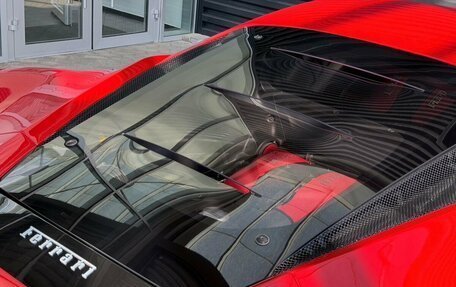 Ferrari F8, 2021 год, 25 900 000 рублей, 10 фотография