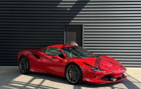 Ferrari F8, 2021 год, 25 900 000 рублей, 13 фотография