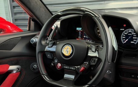 Ferrari F8, 2021 год, 25 900 000 рублей, 21 фотография