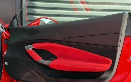 Ferrari F8, 2021 год, 25 900 000 рублей, 26 фотография