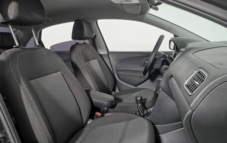 Volkswagen Polo VI (EU Market), 2015 год, 909 000 рублей, 9 фотография