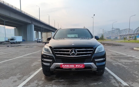 Mercedes-Benz M-Класс, 2012 год, 2 850 000 рублей, 2 фотография