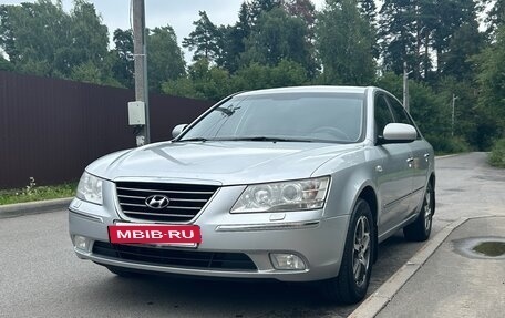 Hyundai Sonata VI, 2010 год, 570 000 рублей, 4 фотография