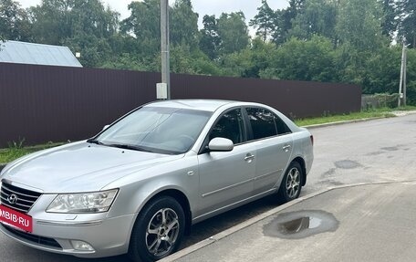 Hyundai Sonata VI, 2010 год, 570 000 рублей, 5 фотография