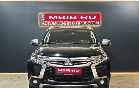Mitsubishi Pajero Sport III рестайлинг, 2018 год, 2 659 000 рублей, 2 фотография
